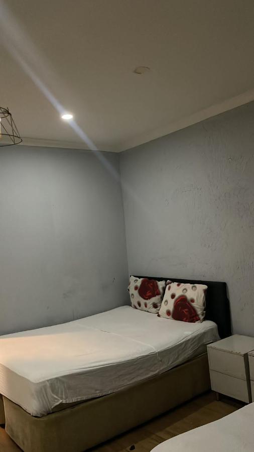 Ryn Prestij Hotel Istanbul Bagian luar foto